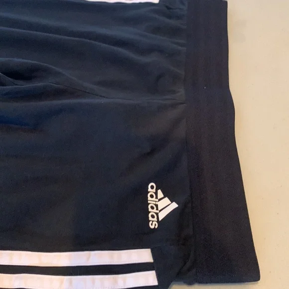 Adidas women’s leggings - Picture 7 of 7